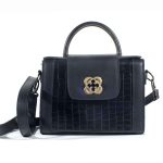 Sac à main cuir noir avec fermoire doré