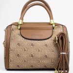 Sac à main en cuir beige MIKUCI