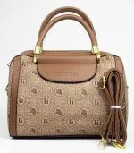 Sac à main en cuir beige MIKUCI