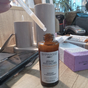 Byphasse sérum Niacinamide anti-taches 50ml Byphasse sérum Niacinamide anti-taches 50ml